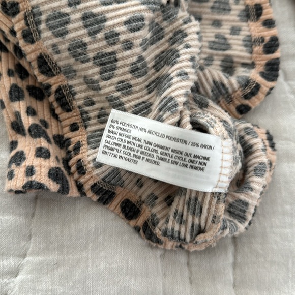 Kids shirt cat & jack - Picture 4 of 4